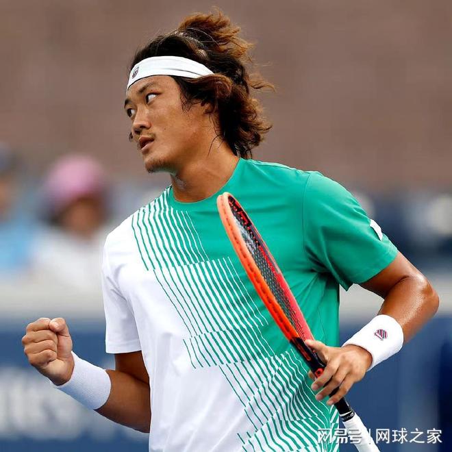 她不仅提升 她不仅提升