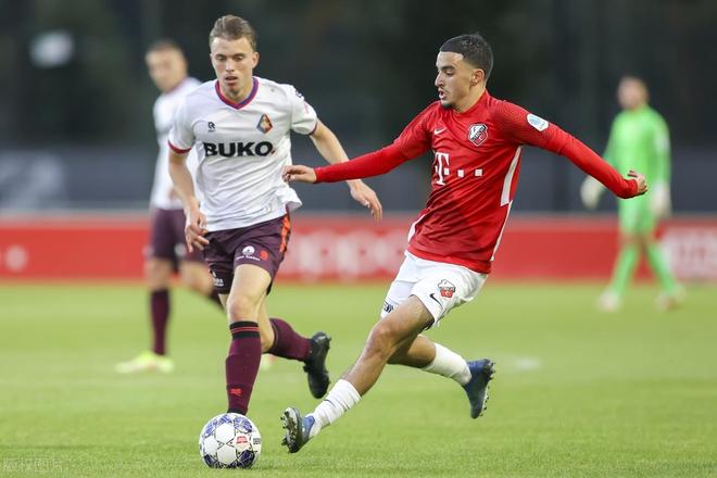 斯的战略需 斯的战略需