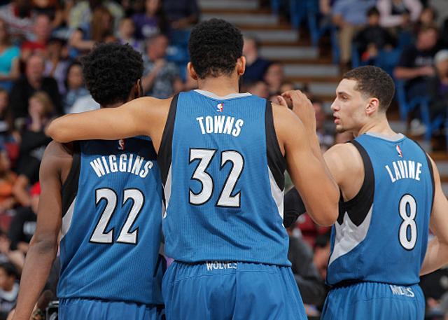 与队友之间 与队友之间